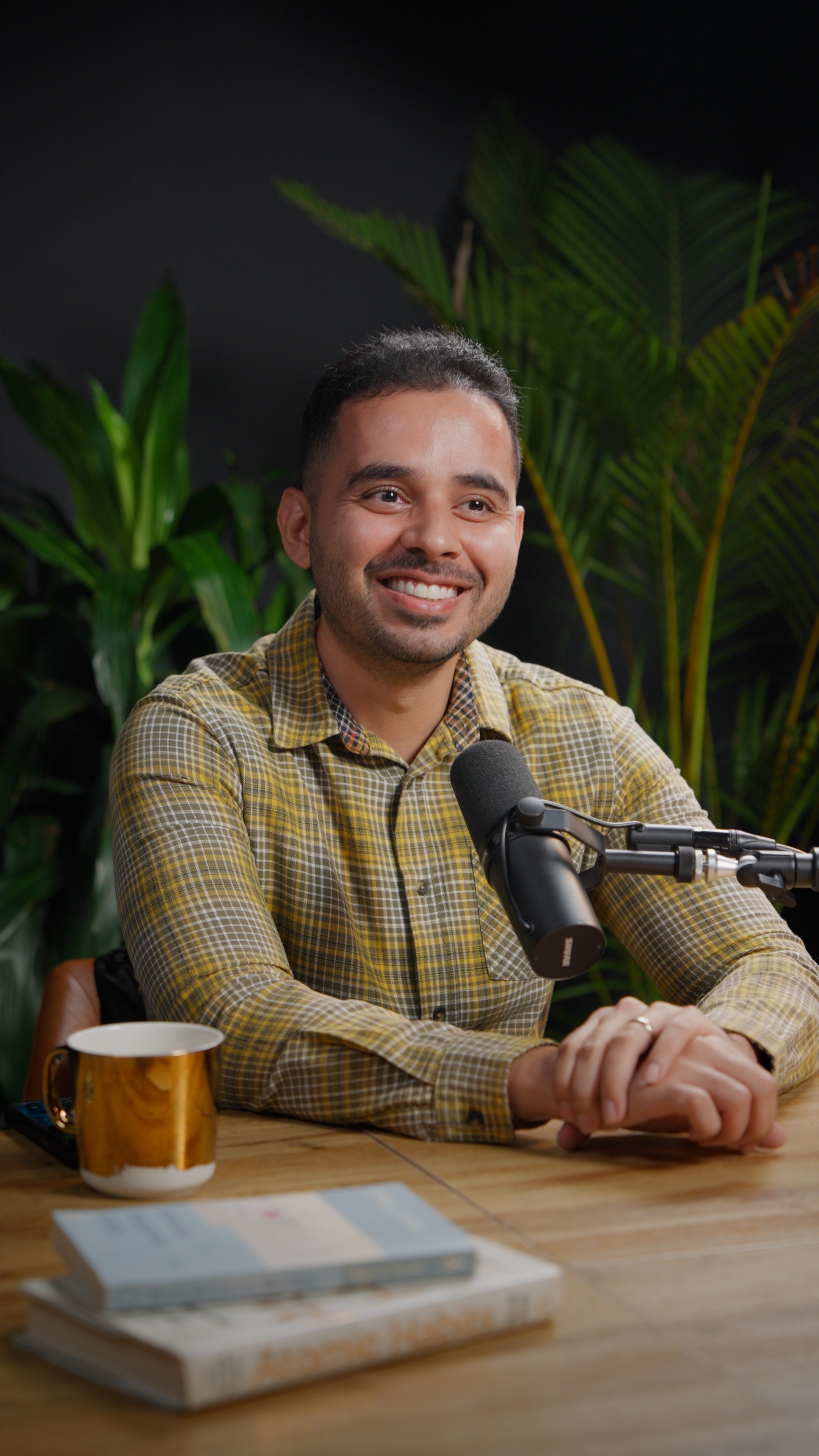 The Interview — Estudio Helios